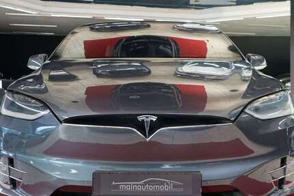 Tesla Model X 92.013 km 37.490 &euro; Würzburg 97070