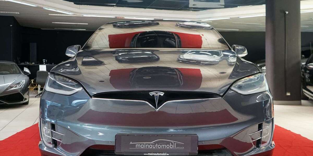 Tesla Model X 92.013 km 37.490 &euro; Würzburg 97070