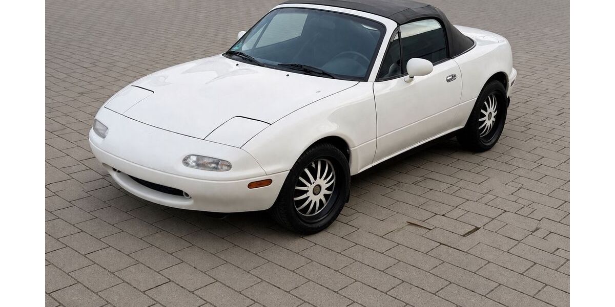Mazda MX-5 169.000 km 8.400 &euro; karlsruhe 76189