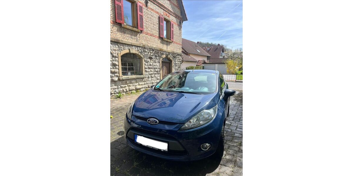 Ford Fiesta 250.315 km 2.600 &euro; Sinsheim 74889