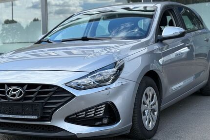 Hyundai i30 189.900 km 8.900 € Salzgitter 38229