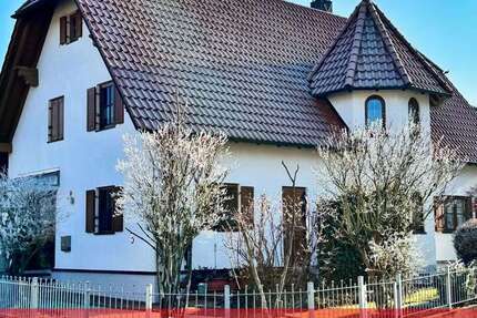 Haus Röfingen - 6 Zimmer, 155 m&sup2;, 450.000&euro; | Angebot:25237884