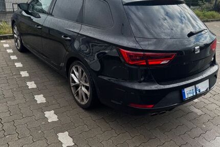 Seat Leon 90.500 km 16.199 &euro; Hagen 58097