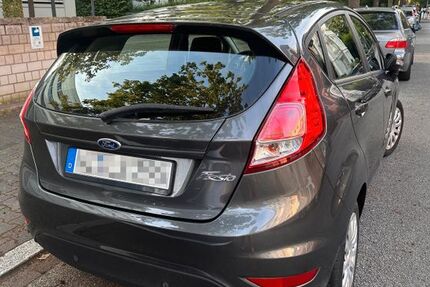 Ford Fiesta 71.000 km 7.400 &euro; Wiesbaden 65185