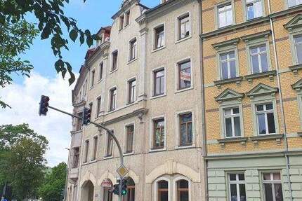 Großzügige Büroeinheit in sehr gut sichtbarer Lage am Rand der Meißner Altstadt 2 zimmer