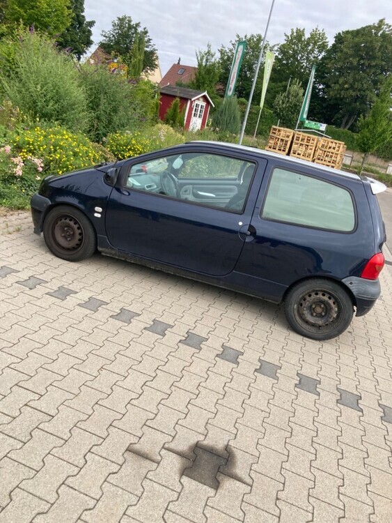 Renault Twingo 148.000 km 1.800 € Ditzingen 71254