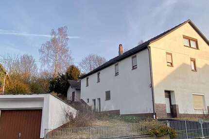 Haus Rödental - 9 Zimmer, 180 m&sup2;, 120.000&euro; | Angebot:26113161