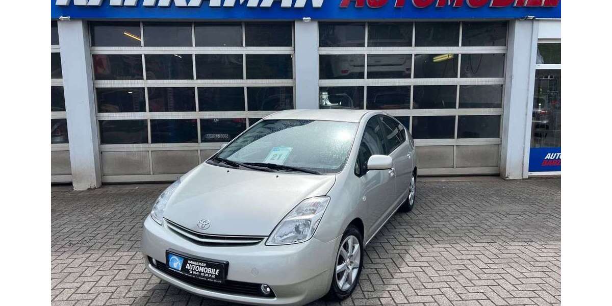 Toyota Prius 61.000 km 8.999 &euro; Osnabrück 49090