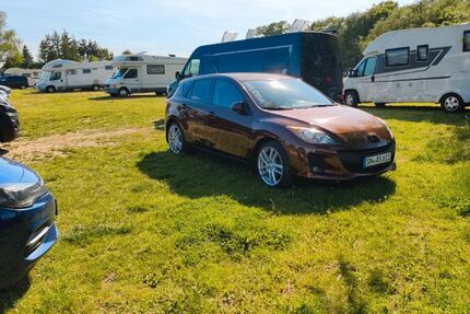 Mazda 3 138.000 km 5.900 &euro; Schwerin 19059