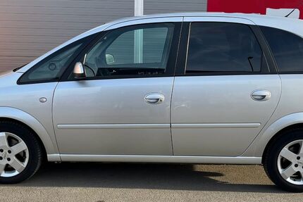 Opel Meriva 83.000 km 3.400 &euro; Düsseldorf 40476