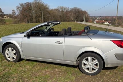 Renault Megane 210.000 km 2.200 &euro; Haag 83527