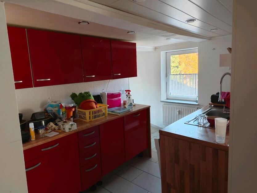 Obergeschosswohnung 3.54 Zimmer Küche Bad