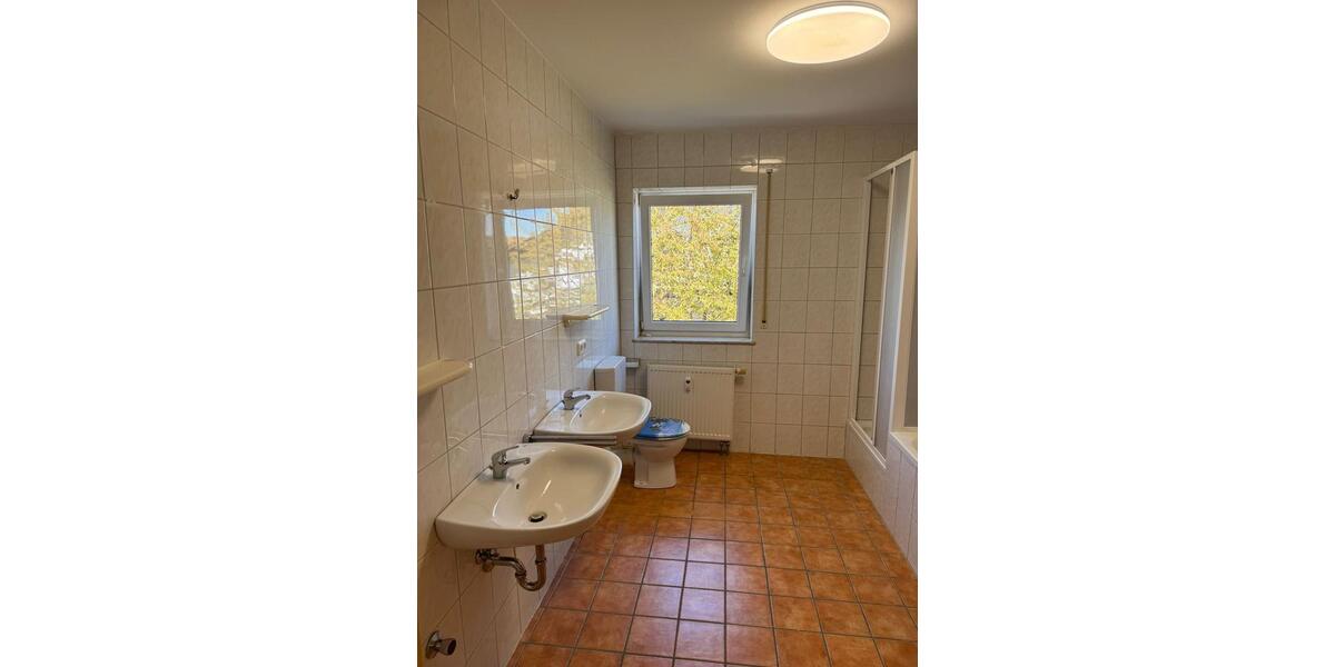Etagenwohnung Nittenau - 4 Zimmer, 110 m&sup2;, 1.190&euro; | Angebot:26384512