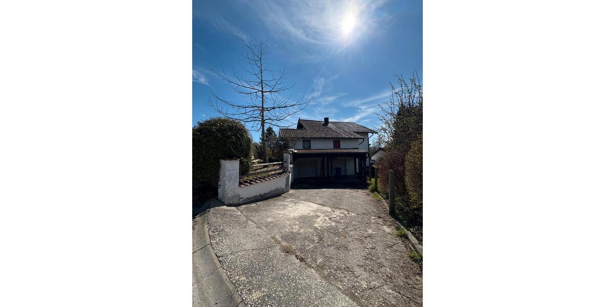Einfamilienhaus Ruhstorf an der Rott - 11 Zimmer, 245 m&sup2;, 419.000&euro; | Angebot:26521361