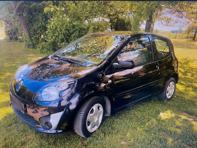 Renault Twingo 110.300 km 2.250 € Dortmund 44267
