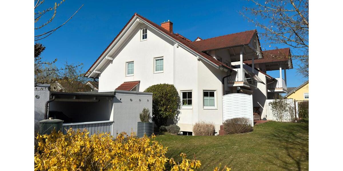 Doppelhaushälfte Coburg - 6 Zimmer, 160 m&sup2;, 1.590&euro; | Angebot:26163392