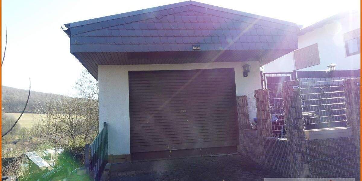 Einfamilienhaus Steinau an der Straße / Neustall Ulmbach - 8 Zimmer, 288 m&sup2;, 180.000&euro; | Angebot:25746838