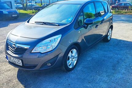 Opel Meriva 166.069 km 3.999 &euro; Krefeld 47829