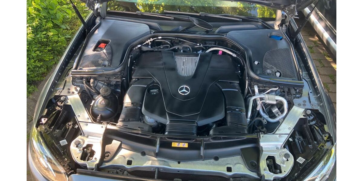 Mercedes-Benz E 400 112.000 km 29.200 &euro; Wolfschlugen 72649