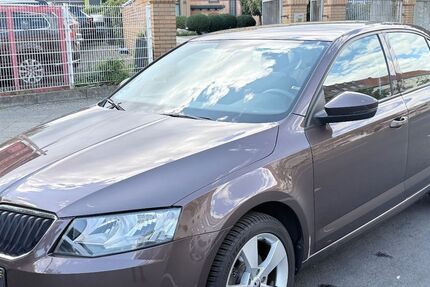 Skoda Octavia 93.830 km 9.980 &euro; BERLIN 13409