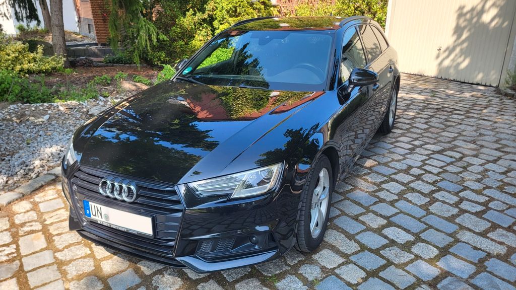 Audi A4 129.000 km 15.999 &euro; Kamen 59174