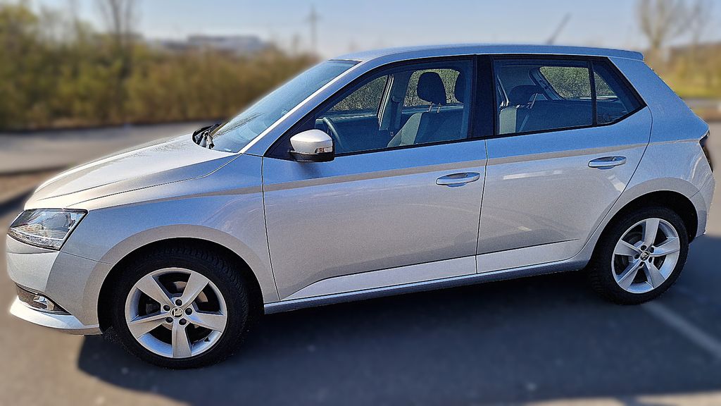 Skoda Fabia 33.302 km 10.700 &euro; Koblenz 56072