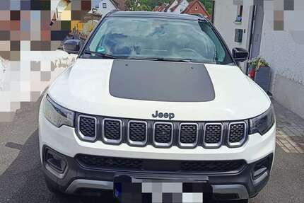Jeep Compass 10.706 km 32.999 &euro; kulmbach 95326