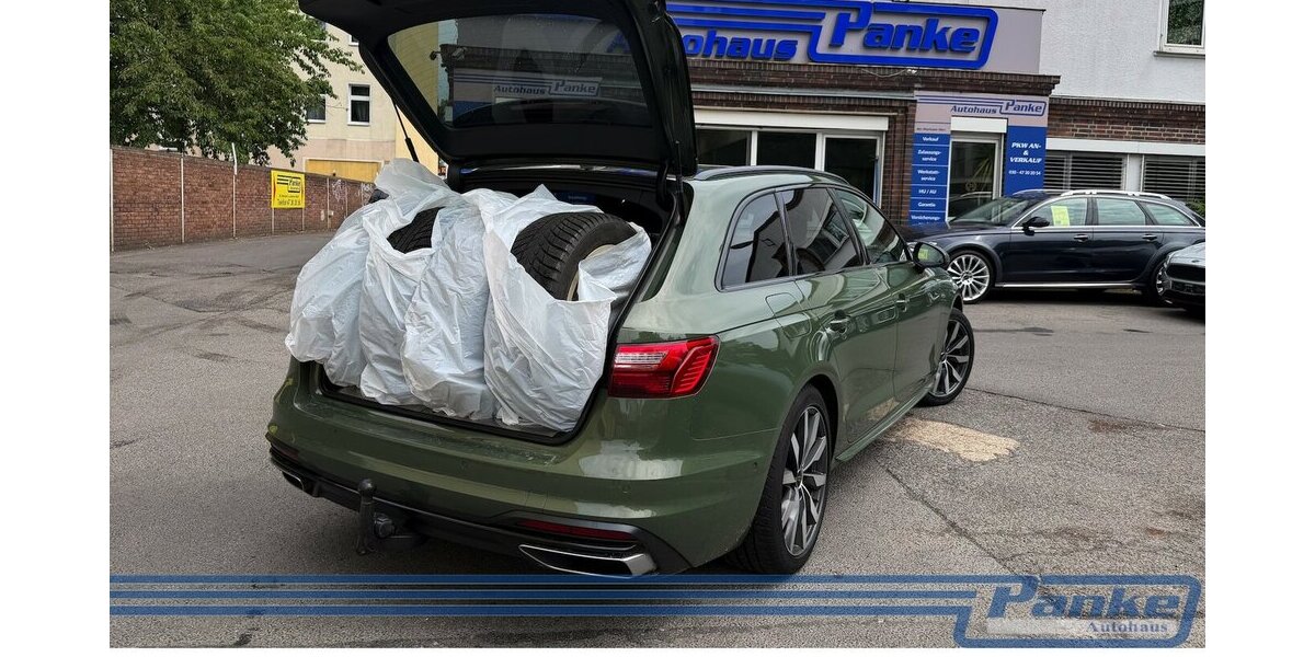 Audi A4 35 TFSI S-Line Aut.*AHK*360°*Cockpit*LED*4SHZ 37.932 km 30.990 &euro; Berlin 13187