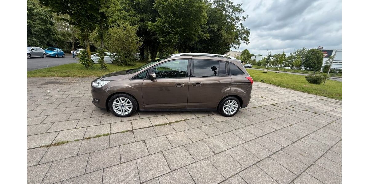 Ford Grand C-Max 141.000 km 7.800 &euro; Köln 51109