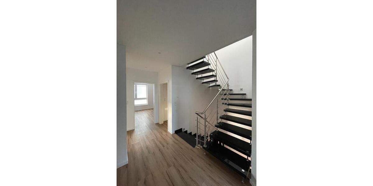 Moderne Doppelhaushälfte in Bestlage von Bad Essen 8 zimmer