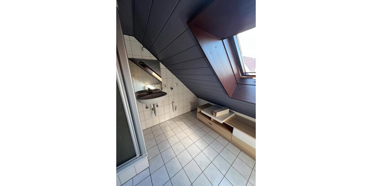 Dachgeschoßwohnung Horb am Neckar - 1 Zimmer, 40 m&sup2;, 400&euro; | Angebot:25428440