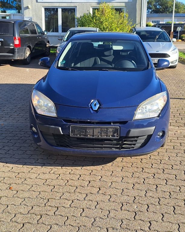 Renault Megane 163.000 km 2.999 € Dummerstorf 18196