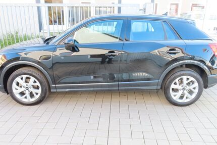 Audi Q2 25.000 km 29.990 &euro; Dombühl 91601