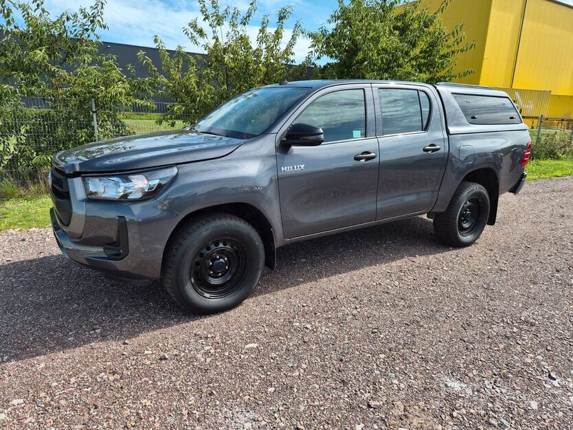 Toyota Hilux 70.000 km 29.631 € Stahnsdorf 14532