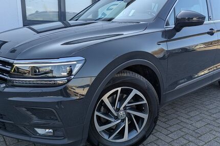 VW Tiguan 83.000 km 19.990 &euro; Bekond 54340