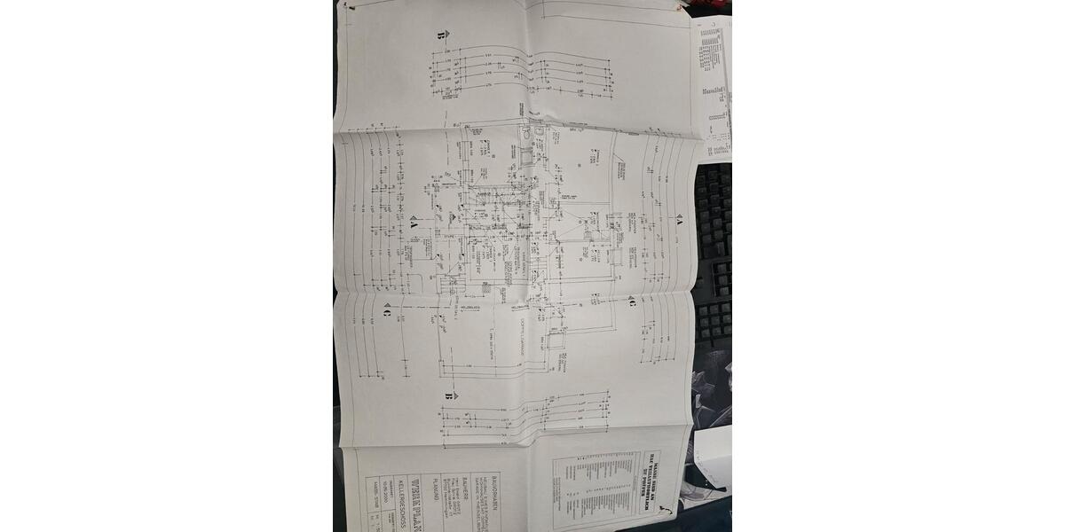 Mehrfamilienhaus, Wohnhaus Lachen - 8 Zimmer, 270 m&sup2;, 1.050.000&euro; | Angebot:26287832