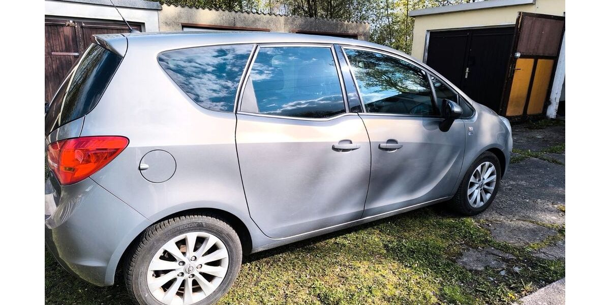 Opel Meriva 65.000 km 6.000 &euro; Hirschfelde 02788