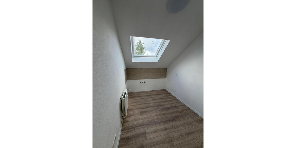 Dachgeschoßwohnung Iserlohn Gerlingsen - 1 Zimmer, 40 m&sup2;, 295&euro; | Angebot:25947667