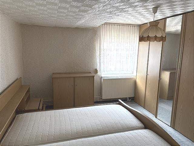 Doppelhaushälfte Artern/Unstrut Artern - 7 Zimmer, 130 m&sup2;, 60.000&euro; | Angebot:25768863