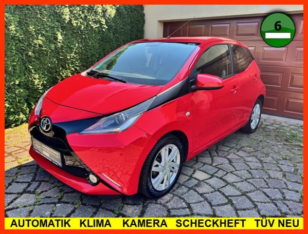 Toyota Aygo (X) 50.437 km 9.490 &euro; Dresden 01237