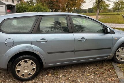 Ford Focus 181.500 km 550 € Baar 86674