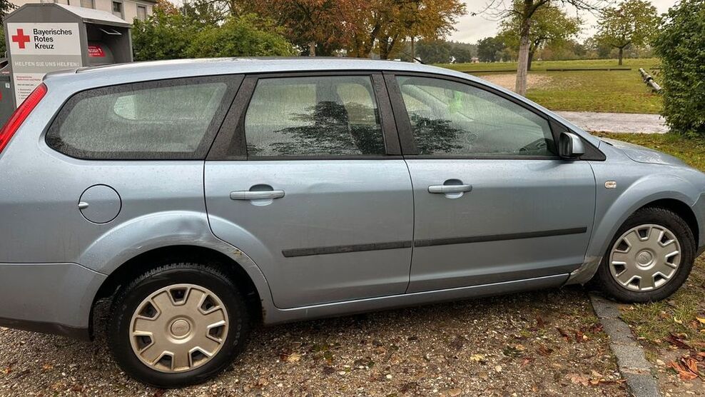 Ford Focus 181.500 km 550 € Baar 86674