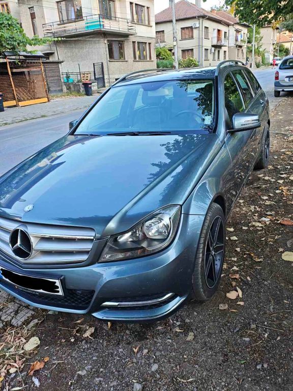Mercedes-Benz C 200 221.000 km 7.250 € Pleidelsheim 74385
