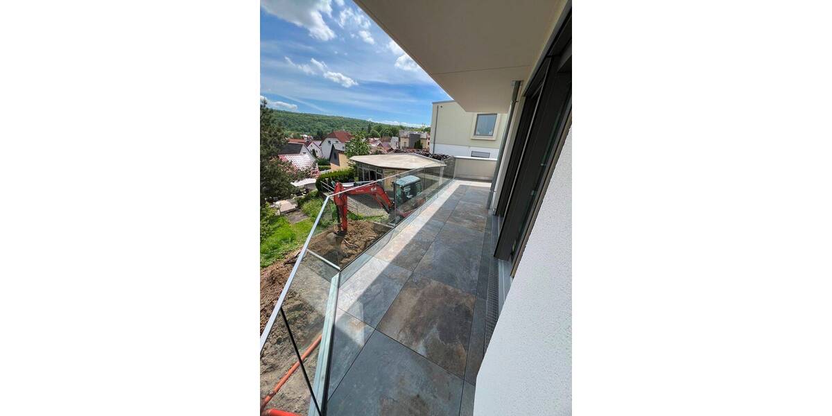 Etagenwohnung Erfurt Hochheim - 4 Zimmer, 130 m&sup2;, 2.190&euro; | Angebot:26851170