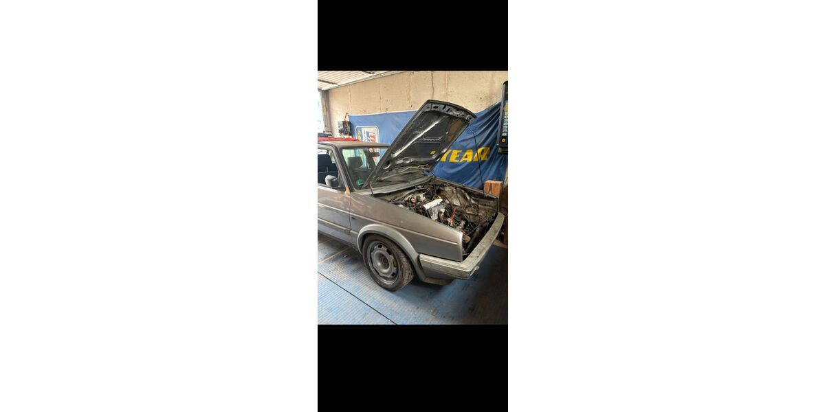 VW Golf 110.000 km 1.890 &euro; tangermünde 39590