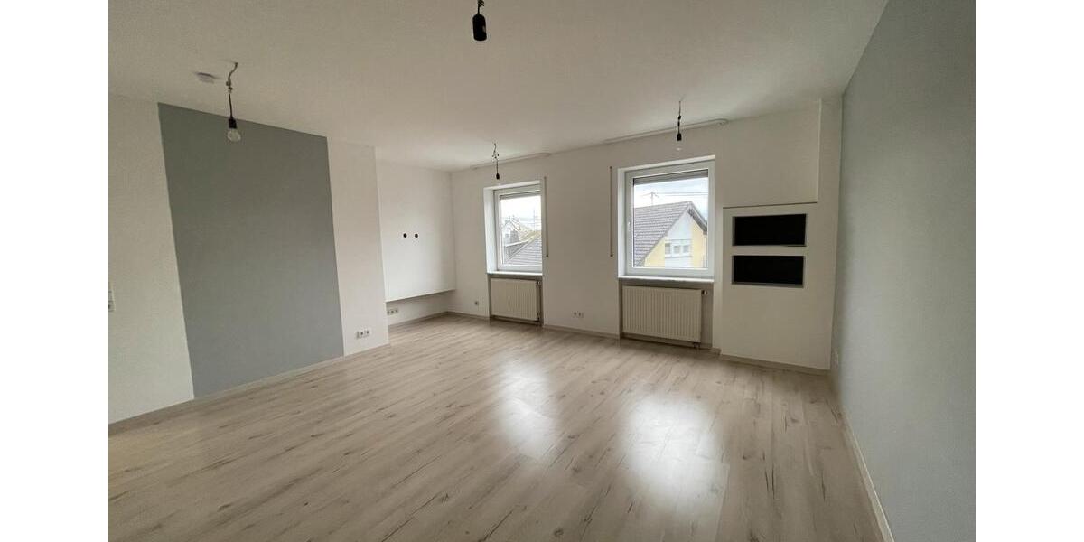 Etagenwohnung Neuwied - 3.5 Zimmer, 101 m&sup2;, 900&euro; | Angebot:24995762
