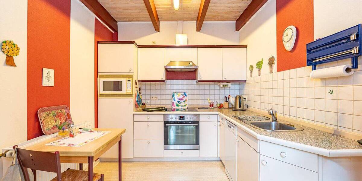 Mehrfamilienhaus, Wohnhaus Bad Bederkesa Bad Bederkesa - 7 Zimmer, 198 m&sup2;, 428.000&euro; | Angebot:26319487