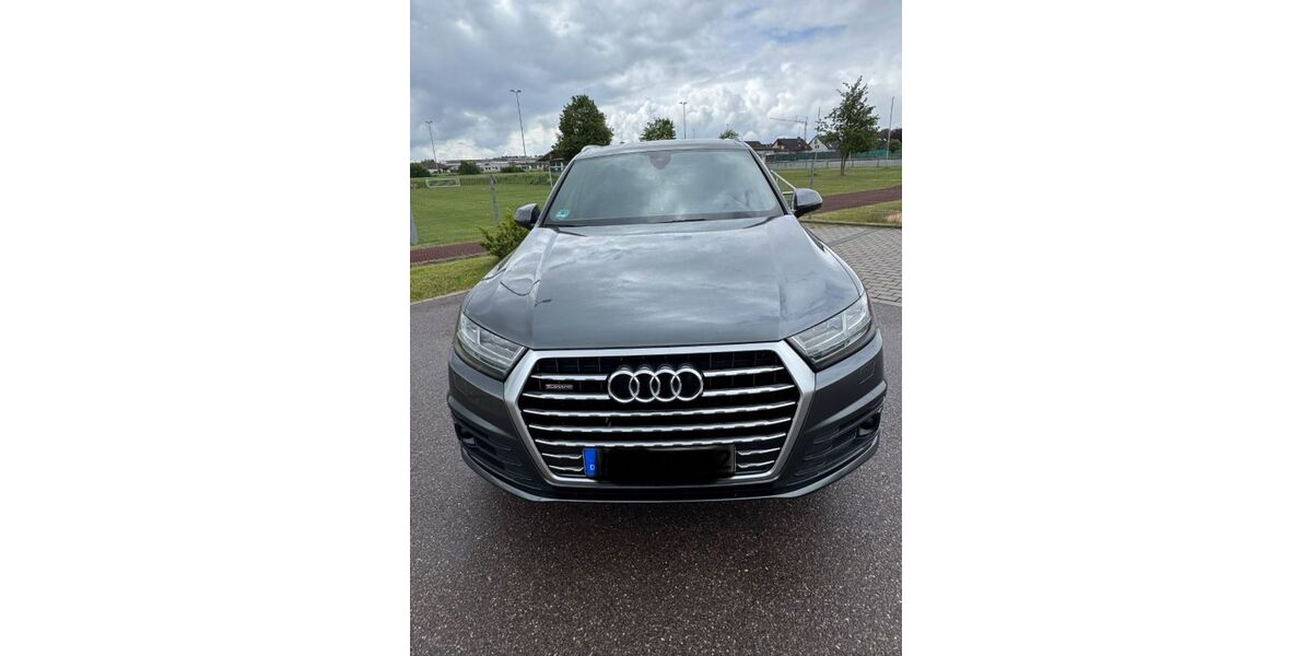 Audi Q7 155.000 km 30.900 &euro; Wolframs-Eschenbach 91639