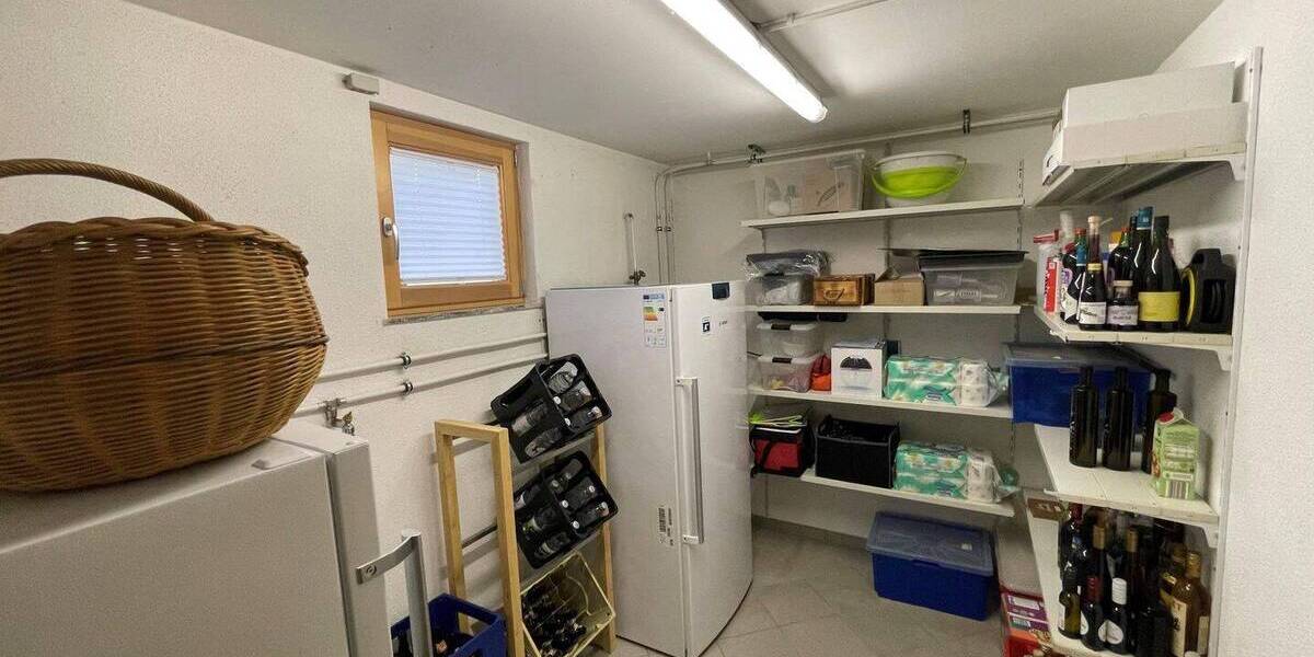 Mehrfamilienhaus, Wohnhaus Friesenheim - 9 Zimmer, 240 m&sup2;, 1.180.000&euro; | Angebot:26142606