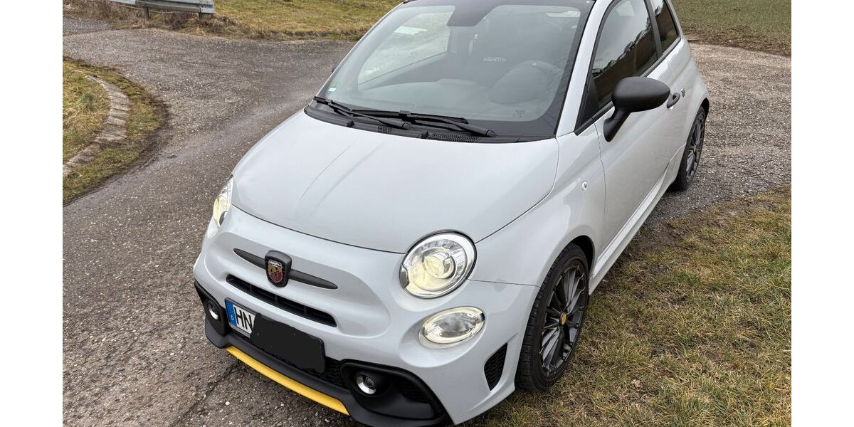 Abarth 695C 33.000 km 25.900 &euro; Güglingen 74363